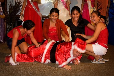 Santa Gary and some of the El Dorado staff